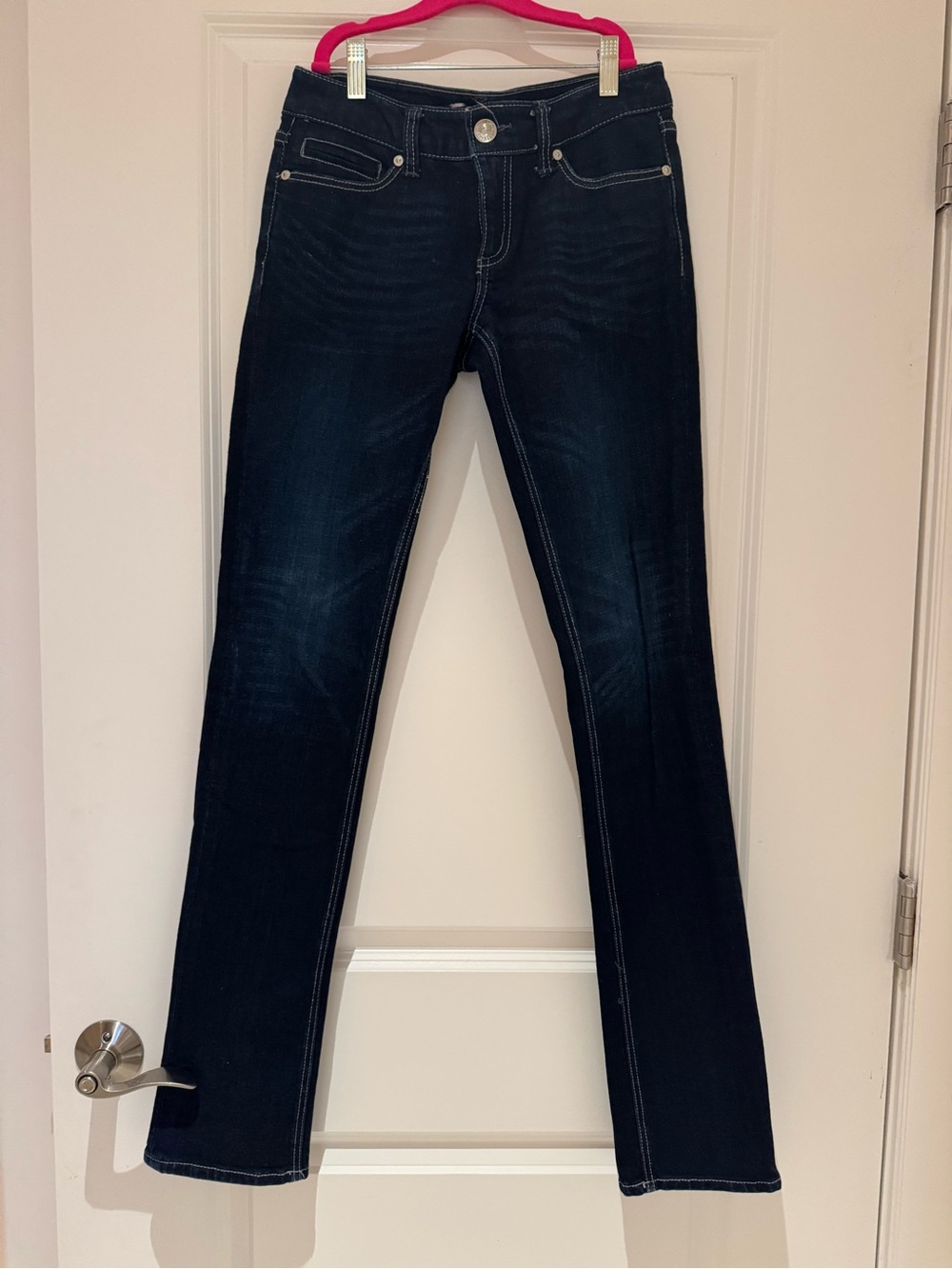 Seven7 Women's Dark Indigo Jeans with fun pockets